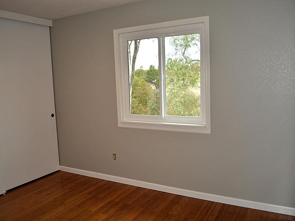 4th image of 7216 Rock Canyon Dr