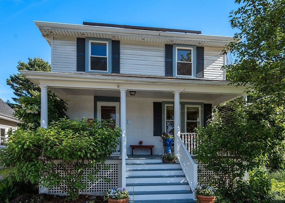 1st image of 16 Circular Ave
