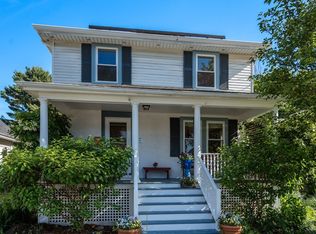 16 Circular Ave, Natick, MA 01760