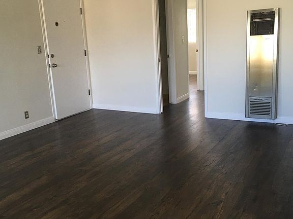 2nd image of 1433 17th St APT 2