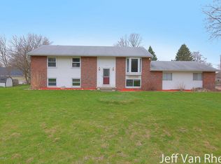 4140 Radstock Dr, Dorr, MI 49323