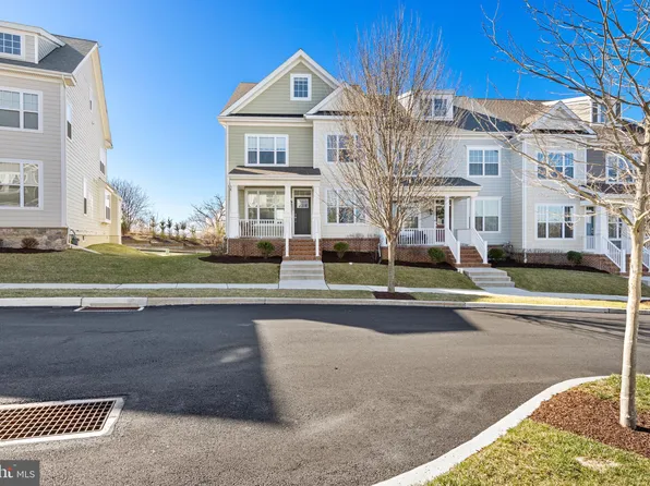 362 Quigley Dr, Malvern, PA 19355
