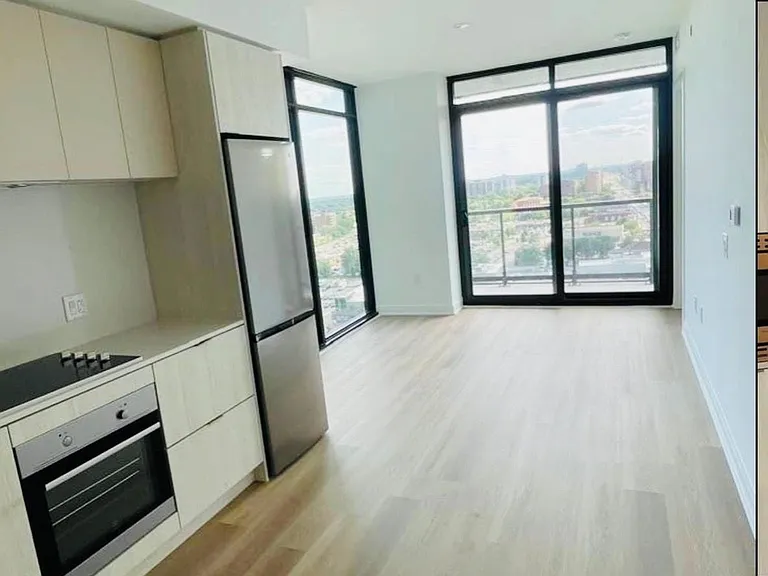 86 Dundas St E #1301 — Photo 17