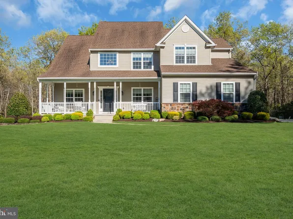 20 Danielle Ct, Mays Landing, NJ 08330