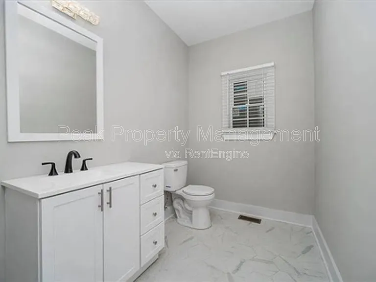 1203 N 19th St — Photo 21