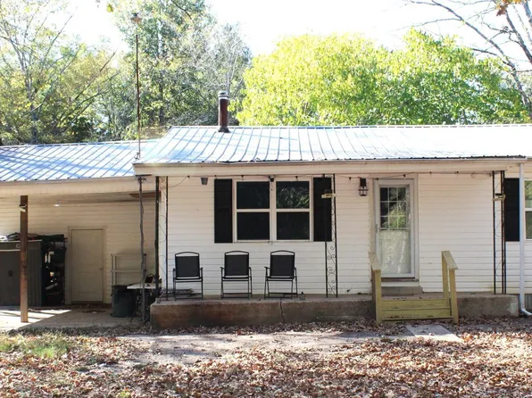 2263 County Road 3544, Queen City, TX 75572