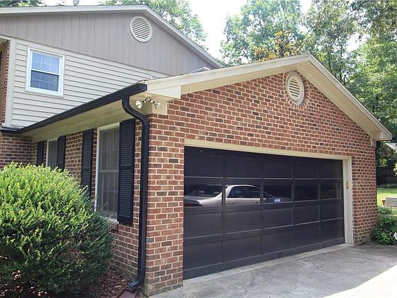 2nd image of 4104 Haddon Dr
