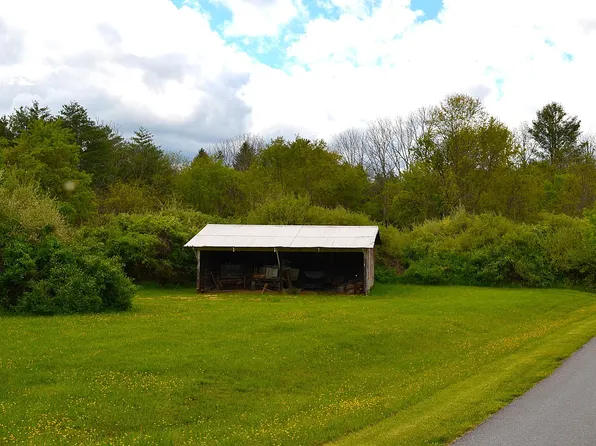 Windy Meadows Ln, Frankford, WV 24938