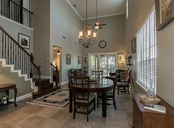 4th image of 3229 Bloomfield Ct