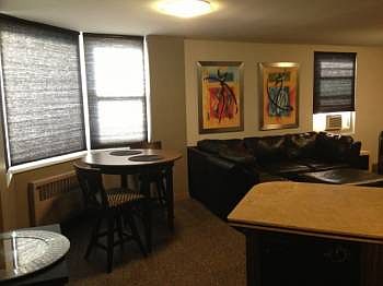 5th image of 604 S 22nd St APT 1118
