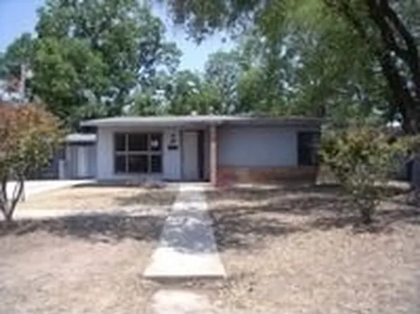 4335 Spring Oak Dr, San Antonio, TX 78219