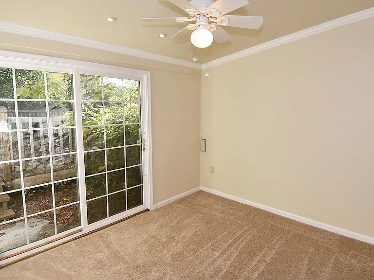 309A E Howell Ave — Photo 6