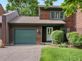 1126 Mountain Rd, Stowe, VT 05672