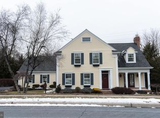 1181 Stonegate Rd, Hummelstown, PA 17036