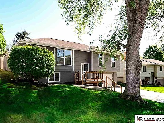 2nd image of 15218 Douglas Cir