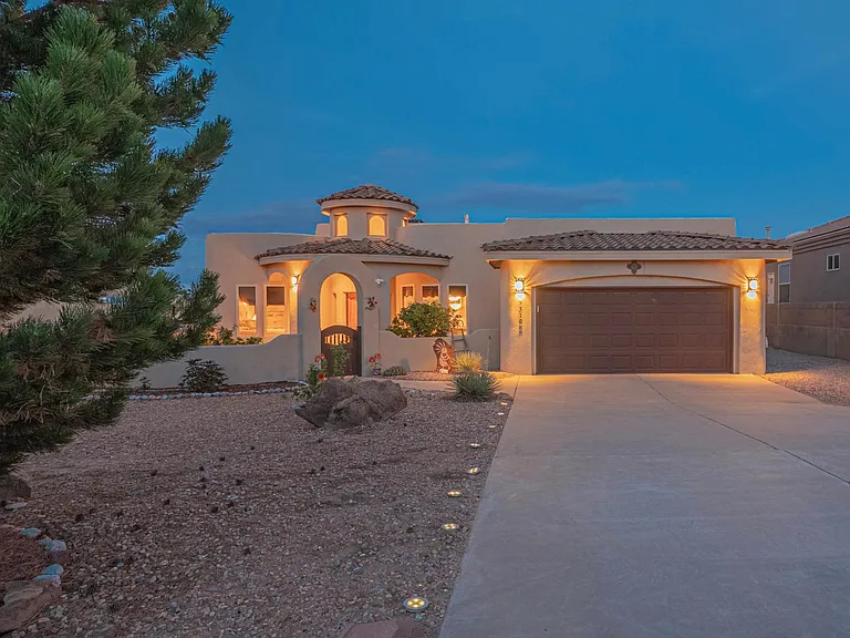 3106 Octavia Ct NE — Photo 2