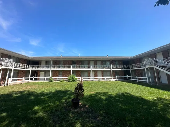 1910 J, 1910 J St APT 102, Lincoln, NE 68510