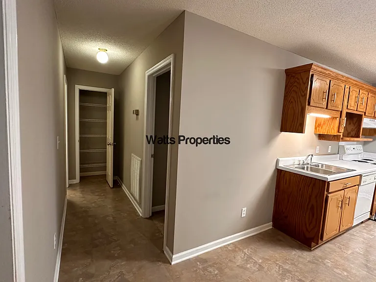 82 Briar Cir #82 — Photo 10