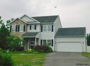 2180 River Rd, Niskayuna, NY 12309