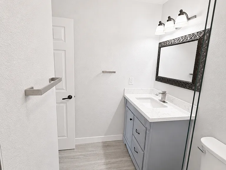 6714 E Paradise Ln — Photo 11