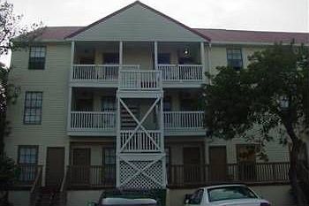 2nd image of 3314 Northside Dr APT 24A