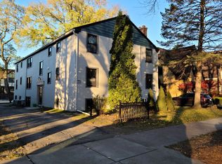 826 W Lakeside St APT 3, Madison, WI 53715