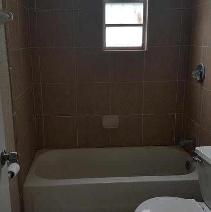 5th image of 1029 Brady St APT 12