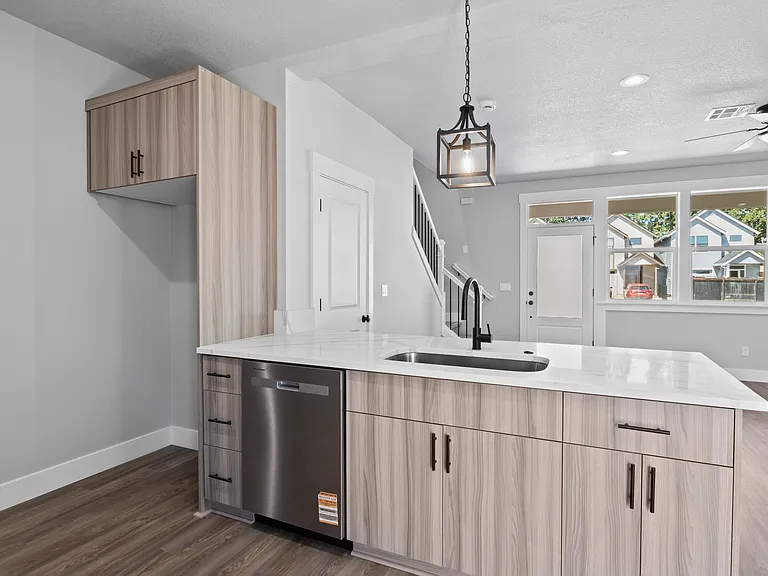 1085 Sassafras St #1085 — Photo 16