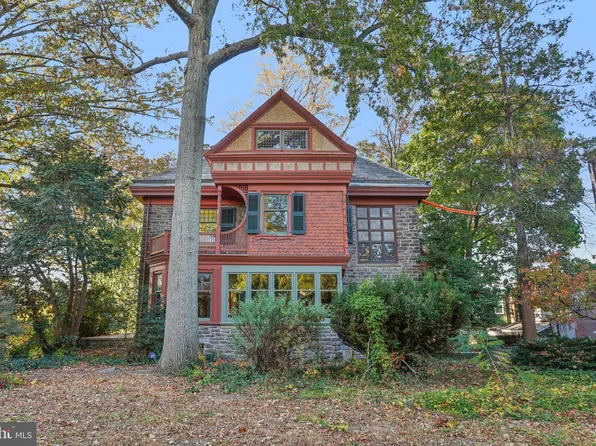 51 E Penn St, Philadelphia, PA 19144