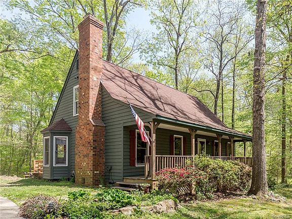 3rd image of 9702 N Wagstaff Cir