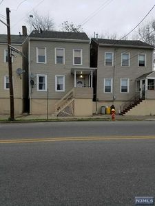 33 Straight St, Paterson, NJ, 07501