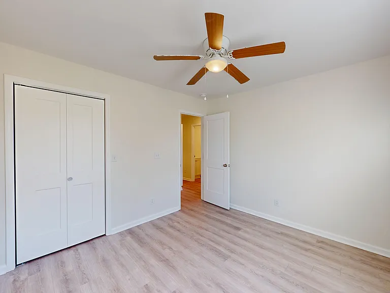 744 N 13th St #1 — Photo 10