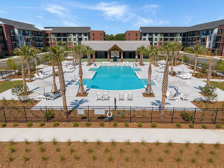 Welcome to the Residences at Sawmill - Luxury Apartment Homes Now Leasing in Summerville, SC