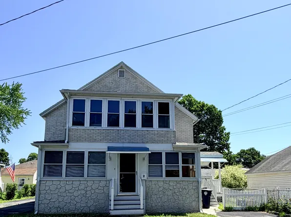 2 Tetreau St, Nashua, NH 03060