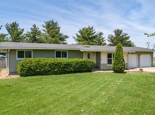 19922 Route 16, Litchfield, IL 62056