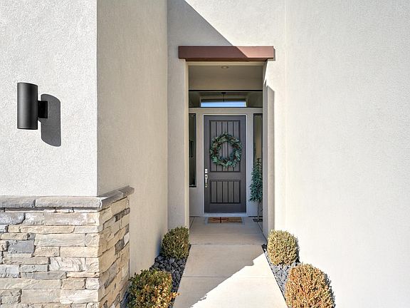 4th image of 1344 W Firepit Knoll Dr