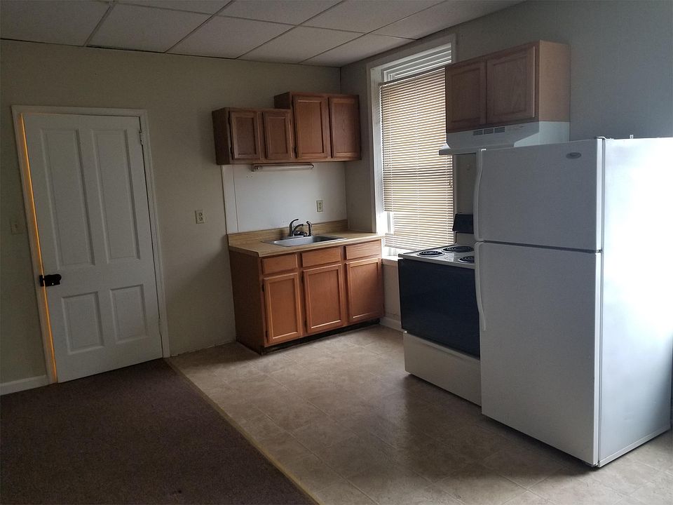 2nd image of 4 Frederick St #10599627