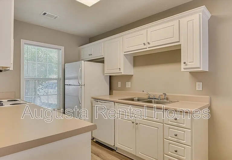 7002 Reagan Cir #1 — Photo 17