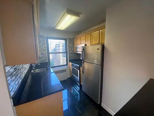 Rented by Olympia House Delaware LP | media 30