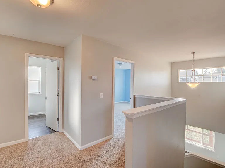 1443 SW Stremler Dr — Photo 14
