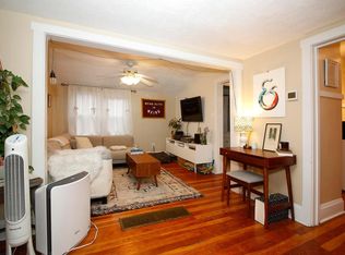 2260 N 63rd St, Wauwatosa, WI 53213