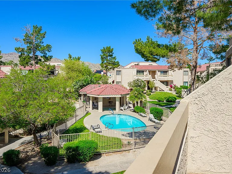 3770 Desert Marina Dr #52 — Photo 39