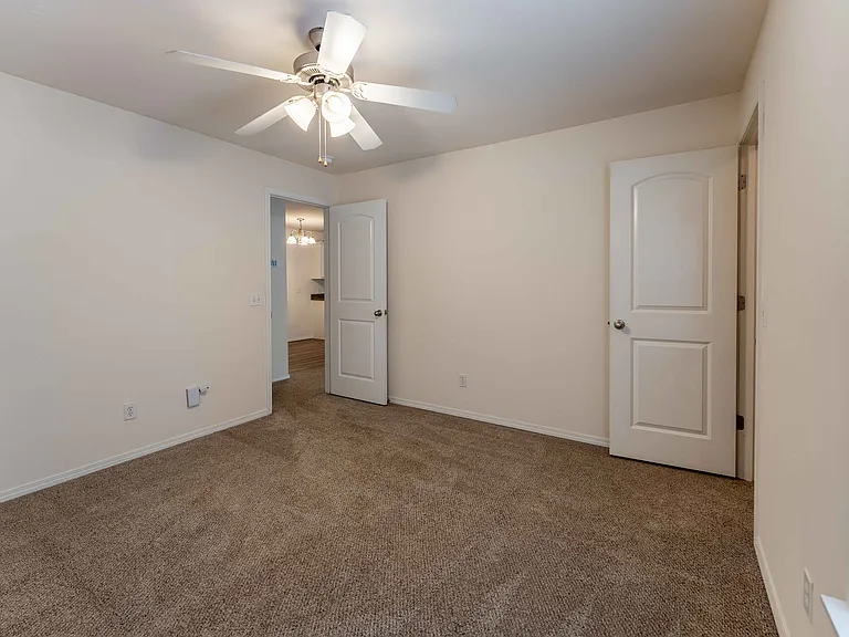 Battlefield Park Apartments — Photo 112