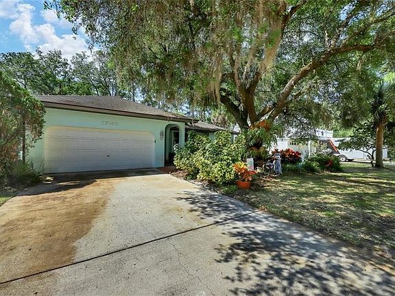 5th image of 17145 Nixon Ave