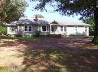 197 Cantrell Ln, Cornelia, GA 30531
