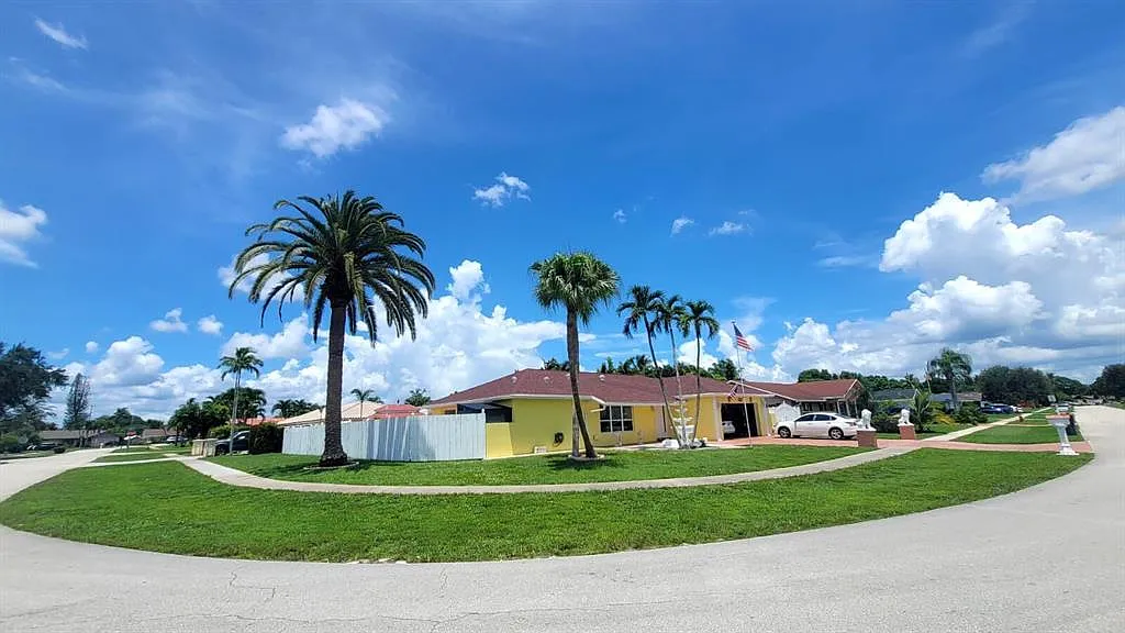 3 bed, 1710 sqft, $6,500 — Photo 1