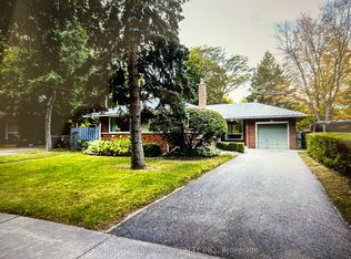 116 Applefield Dr, Toronto, ON M1P3Y2