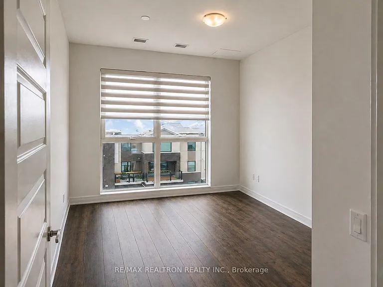 470 Gordon Krantz Ave #401 — Photo 6