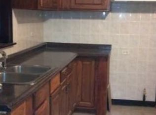 2640 W 69th St, Chicago, IL 60629