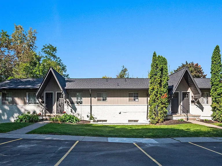 Milford Village Flats — Photo 42